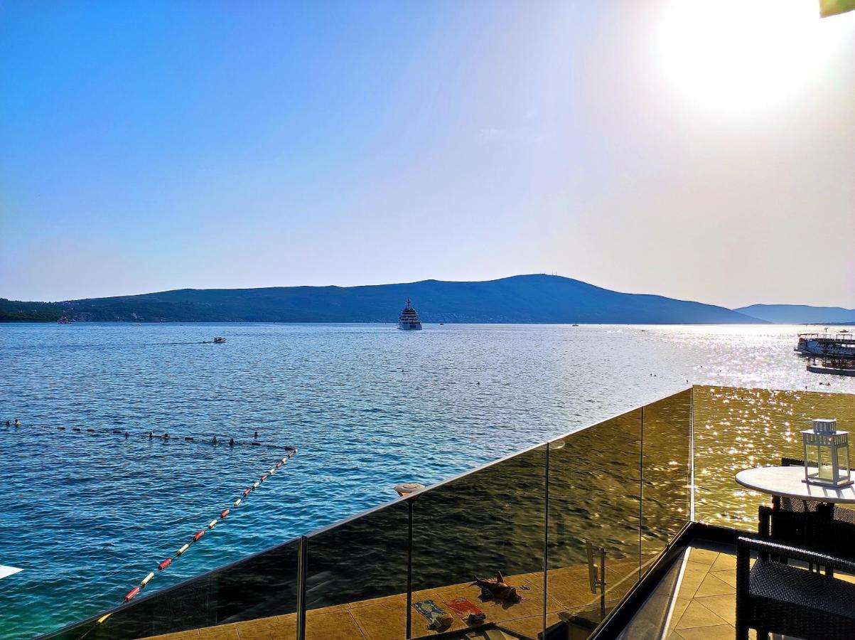 Seafront Apartments Tivat Dış mekan fotoğraf